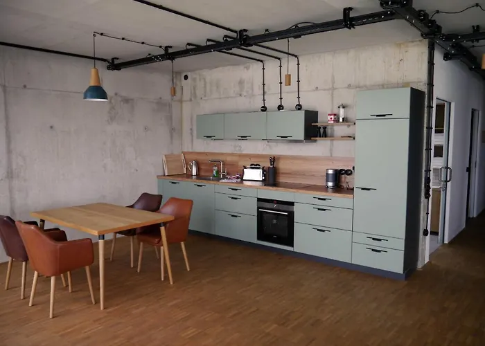 Z1-das Haus Apartamento Zwenkau